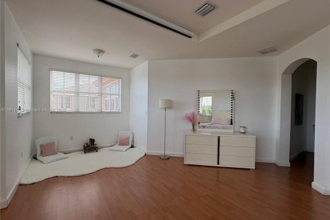 Villa ou maison à vendre à Doral, Floride: 5 chambres, 337.79 m2 № 1966793 - photo 21