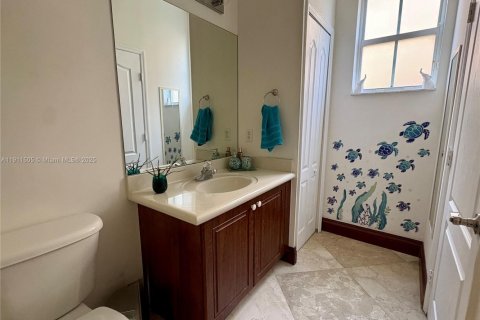 Villa ou maison à vendre à Doral, Floride: 5 chambres, 337.79 m2 № 1966793 - photo 6