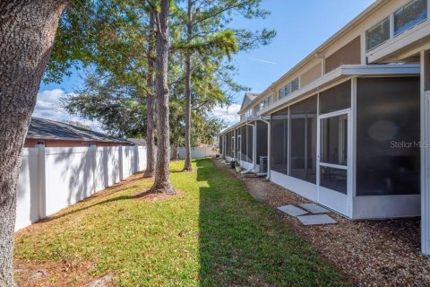 Townhouse in Tampa, Florida 3 bedrooms, 150.97 sq.m. № 2097064 - photo 20