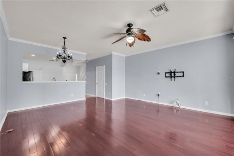 Townhouse in Tampa, Florida 3 bedrooms, 150.97 sq.m. № 2097064 - photo 15