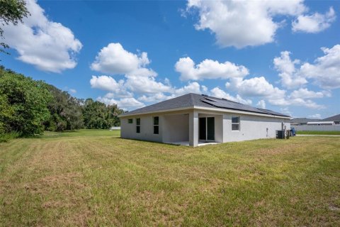House in Ocala, Florida 4 bedrooms, 143.53 sq.m. № 2399120 - photo 2
