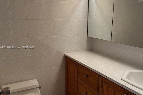 Copropriété à louer à Miami Beach, Floride: 1 chambre, 91.04 m2 № 1709362 - photo 17