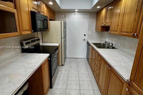 Copropriété à louer à Miami Beach, Floride: 1 chambre, 91.04 m2 № 1709362 - photo 4