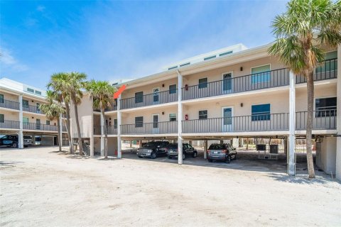 Condo in Englewood, Florida, 2 bedrooms  № 1686685 - photo 3