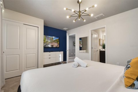 House in Davenport, Florida 5 bedrooms, 232.63 sq.m. № 2136224 - photo 22