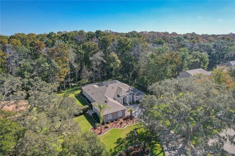 Casa en venta en Spring Hill, Florida, 4 dormitorios, 296.54 m2 № 2200114 - foto 5