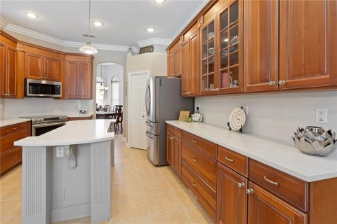 Casa en venta en Spring Hill, Florida, 4 dormitorios, 296.54 m2 № 2200114 - foto 13