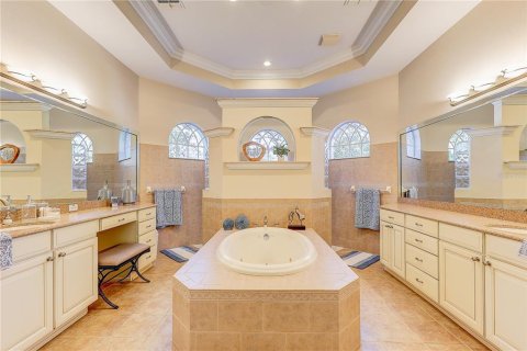 Casa en venta en Spring Hill, Florida, 4 dormitorios, 296.54 m2 № 2200114 - foto 26