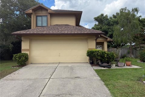 Villa ou maison à Lake Mary, Floride 2 chambres, 131.18 m2 № 2411394