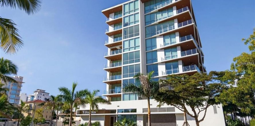 Condo à Sarasota, Floride, 4 chambres  № 2233796