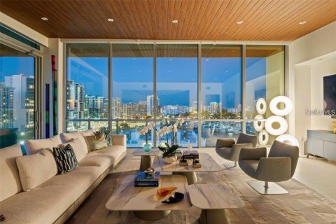 Copropriété à louer à Sarasota, Floride: 4 chambres, 327.67 m2 № 2233796 - photo 7