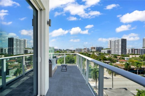 Снять в аренду кондоминиум в Майами, Флорида 2 спальни, 75.62м2, № 1991472 - фото 14