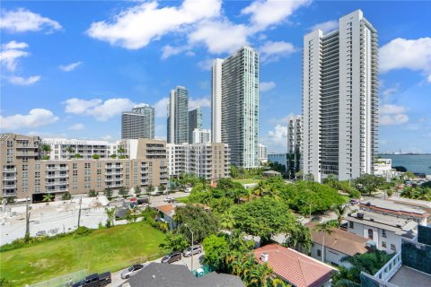 Снять в аренду кондоминиум в Майами, Флорида 2 спальни, 75.62м2, № 1991472 - фото 9