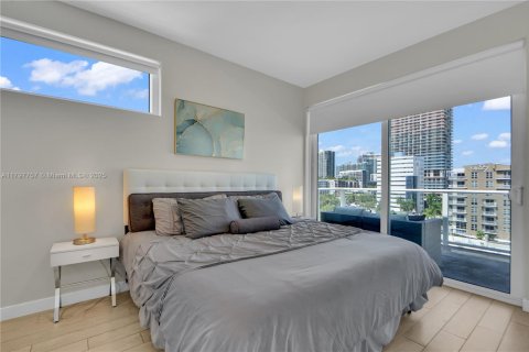 Снять в аренду кондоминиум в Майами, Флорида 2 спальни, 75.62м2, № 1991472 - фото 10