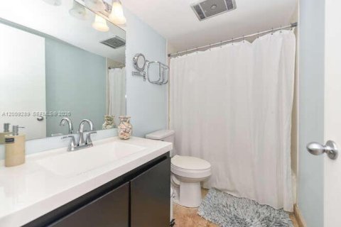 Condo in Juno Beach, Florida, 2 bedrooms  № 2072290 - photo 5