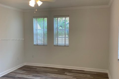 Appartement à louer à Coral Gables, Floride: 2 chambres, 111.48 m2 № 2168077 - photo 20