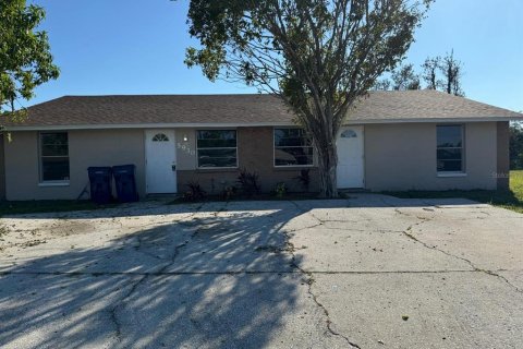 Immobilier commercial à vendre à Bradenton, Floride: 6 chambres, 180.6 m2 № 1917991 - photo 2