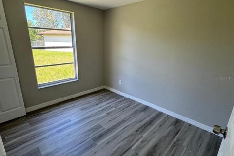 Immobilier commercial à vendre à Bradenton, Floride: 6 chambres, 180.6 m2 № 1917991 - photo 17