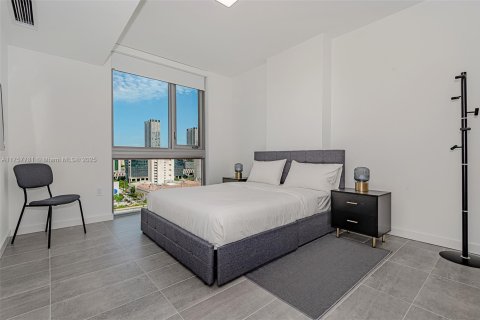 Condo in Miami, Florida, 1 bedroom  № 1701371 - photo 16
