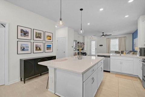 Touwnhouse à louer à Sarasota, Floride: 3 chambres, 164.99 m2 № 2112232 - photo 11