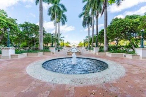 Condominio en venta en Aventura, Florida, 2 dormitorios, 244.33 m2 № 2409039 - foto 20