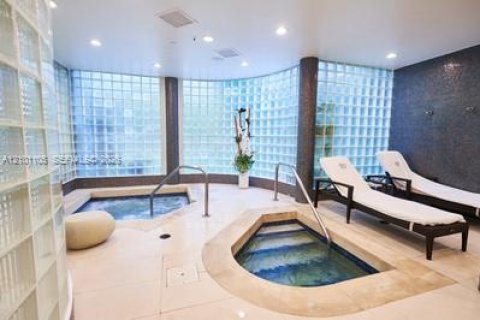 Condominio en venta en Aventura, Florida, 2 dormitorios, 244.33 m2 № 2409039 - foto 22