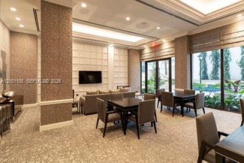Condominio en venta en Aventura, Florida, 2 dormitorios, 244.33 m2 № 2409039 - foto 28