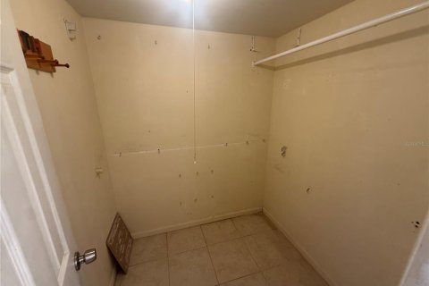 Condominio en venta en Saint Petersburg, Florida, 1 dormitorio, 62.71 m2 № 2096283 - foto 16
