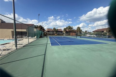 Condominio en venta en Saint Petersburg, Florida, 1 dormitorio, 62.71 m2 № 2096283 - foto 27