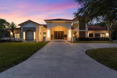 Casa en Palmetto Bay, Florida 6 dormitorios, 365.29 m2 № 2072816
