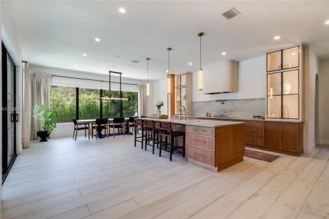 Casa en alquiler en Palmetto Bay, Florida, 6 dormitorios, 365.29 m2 № 2072816 - foto 16