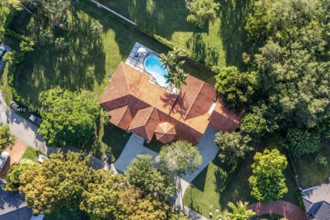 Casa en alquiler en Palmetto Bay, Florida, 6 dormitorios, 365.29 m2 № 2072816 - foto 30