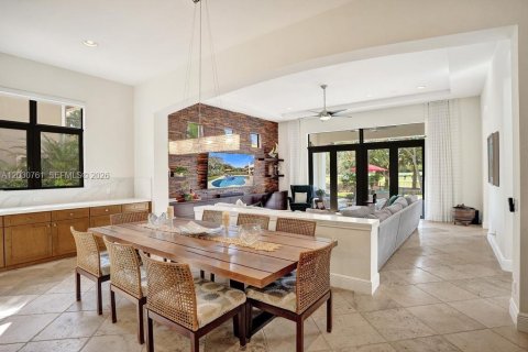Купить виллу или дом в Паркленд, Флорида 5 спален, 435.53м2, № 2085496 - фото 10