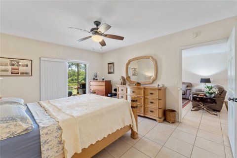 Condo in Rotonda, Florida, 2 bedrooms  № 1732239 - photo 20