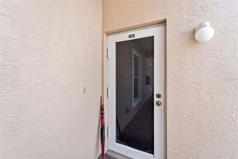 Condo in Rotonda, Florida, 2 bedrooms  № 1732239 - photo 2