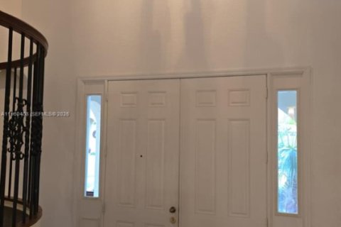 House in Kissimmee, Florida 5 bedrooms, 401.62 sq.m. № 2022008 - photo 20