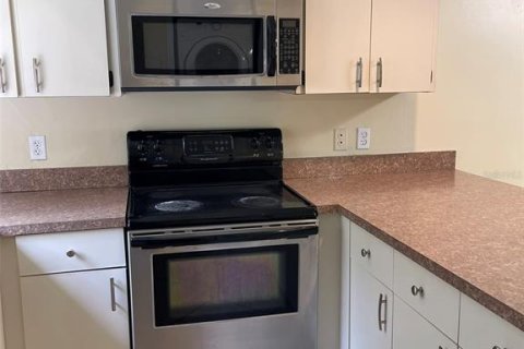 Copropriété à louer à Winter Park, Floride: 2 chambres, 70.23 m2 № 2398278 - photo 9