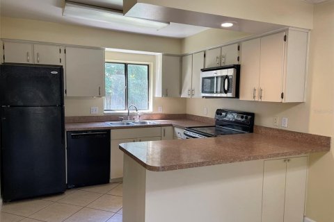 Copropriété à louer à Winter Park, Floride: 2 chambres, 70.23 m2 № 2398278 - photo 8