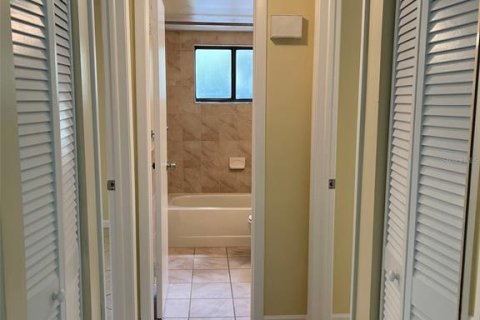 Copropriété à louer à Winter Park, Floride: 2 chambres, 70.23 m2 № 2398278 - photo 12