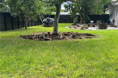 Casa en venta en Homestead, Florida, 4 dormitorios, 188.03 m2 № 2016986 - foto 7