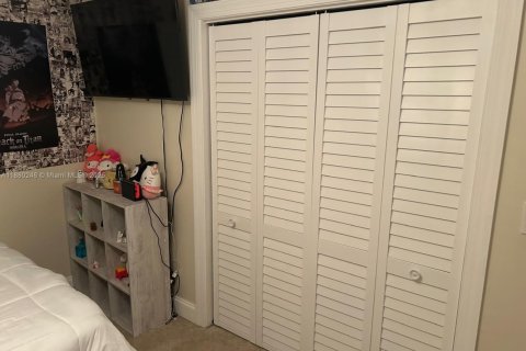 Casa en venta en Homestead, Florida, 4 dormitorios, 188.03 m2 № 2016986 - foto 30