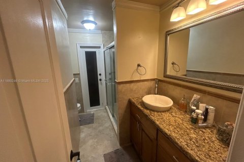 Casa en venta en Homestead, Florida, 4 dormitorios, 188.03 m2 № 2016986 - foto 19