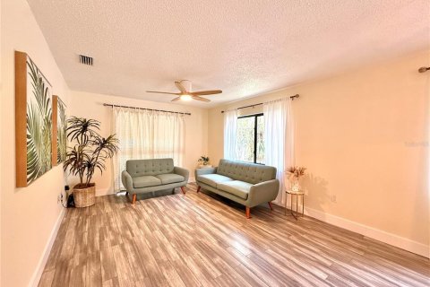 Condominio en venta en Safety Harbor, Florida, 2 dormitorios, 81.75 m2 № 2200446 - foto 8