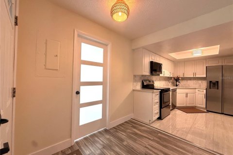 Condominio en venta en Safety Harbor, Florida, 2 dormitorios, 81.75 m2 № 2200446 - foto 7