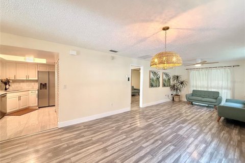 Condominio en venta en Safety Harbor, Florida, 2 dormitorios, 81.75 m2 № 2200446 - foto 10