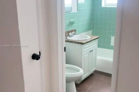 Appartement à louer à Miami, Floride: 1 chambre № 1995988 - photo 7