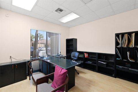 Immobilier commercial à vendre à Clearwater, Floride: 88.26 m2 № 2144130 - photo 8