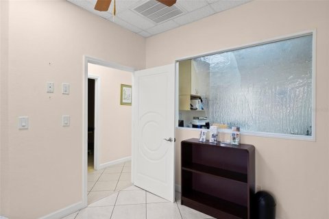 Immobilier commercial à vendre à Clearwater, Floride: 88.26 m2 № 2144130 - photo 3