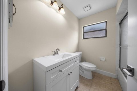 Duplex in Dunnellon, Florida 3 bedrooms, 128.21 sq.m. № 2239109 - photo 18