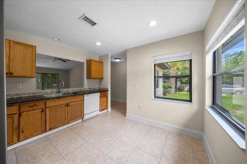 Duplex in Dunnellon, Florida 3 bedrooms, 128.21 sq.m. № 2239109 - photo 6